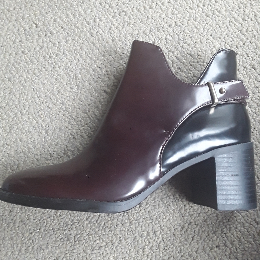 NEW Zara Burgandy & Black Boots